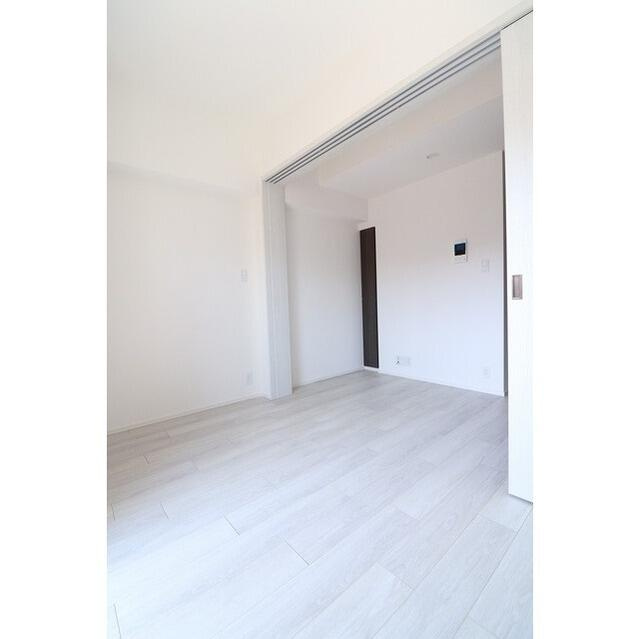 ＯＲＭＥ　ＣＯＵＲＴ　ＮＩＰＰＯＲＩ　ＥＡＳＴの内装