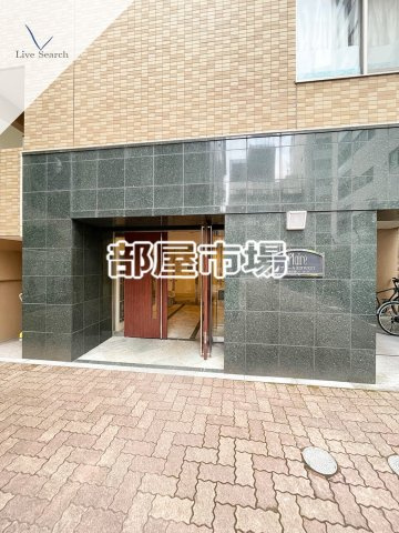 プレール文京ウエストのエントランス