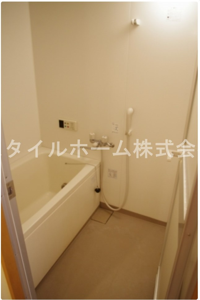 カトルフィーユの浴室|別部屋写真です。