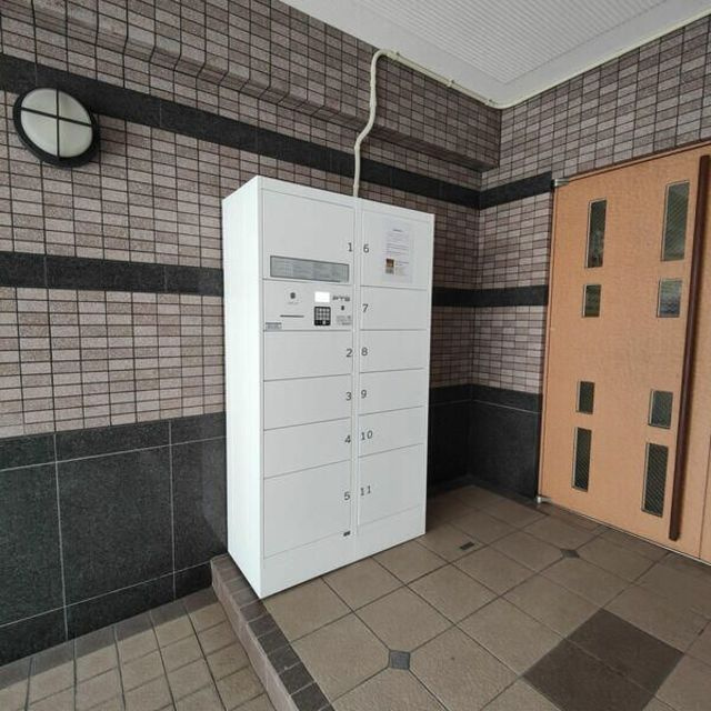 ＩＴＯＨ弐番館のエントランス