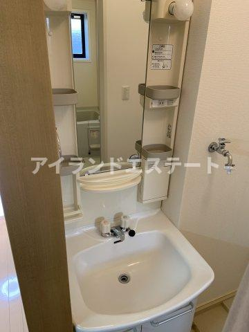プチコンフォ　駅近　独立洗面台　角部屋の洗面所
