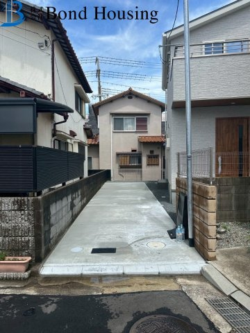 山電　西二見駅徒歩9分　WIC付　二見町西二見　新築戸建の駐車場