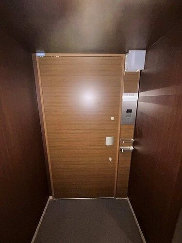 ザ・ライオンズ上野の森の玄関