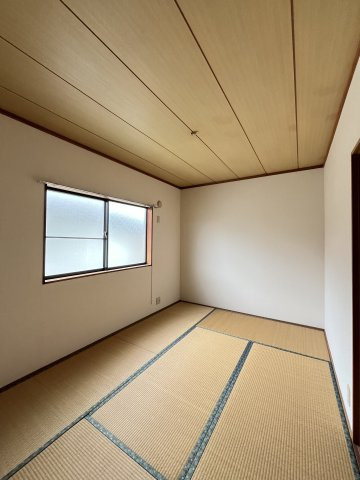 タウンハタガサキＡ棟の和室