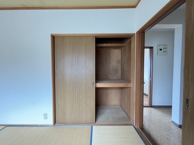 タウンハタガサキＡ棟の収納