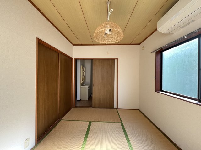 タウンハタガサキA棟の和室