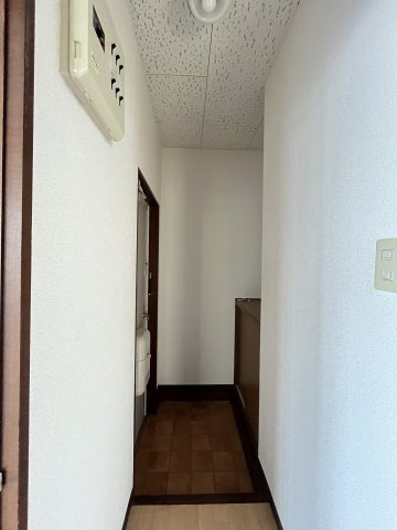 タウンハタガサキA棟の玄関