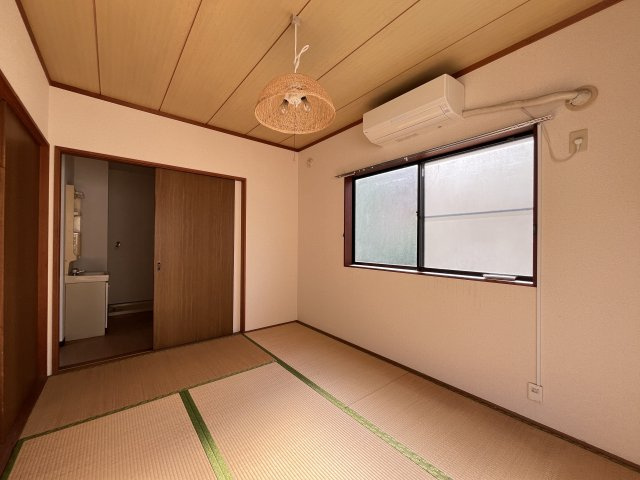 タウンハタガサキA棟の和室