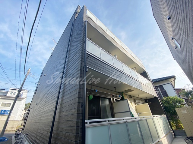 鎌倉市腰越４丁目のアパート