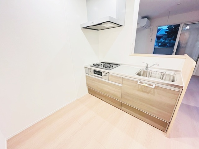 藤沢市本鵠沼５丁目のアパートのキッチン
