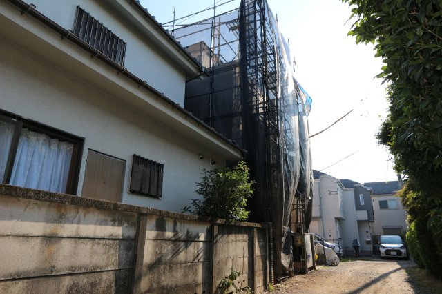 【Heartfull Town】小平市学園東町１丁目51番の外観|2階リビングは陽当たり・風通し良好で
ご家族みんなで過ごす空間をより居心地良くしてくれます！
