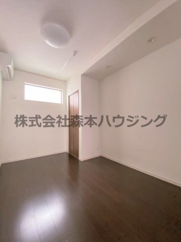 【寝室】 | 　セラフィーメゾン香里園 | 落ち着いて過ごせるお部屋なので、寝室にいかがでしょうか
