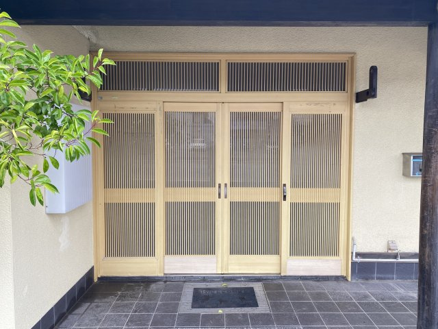 【玄関】 | 木更津市太田店舗 | 入口