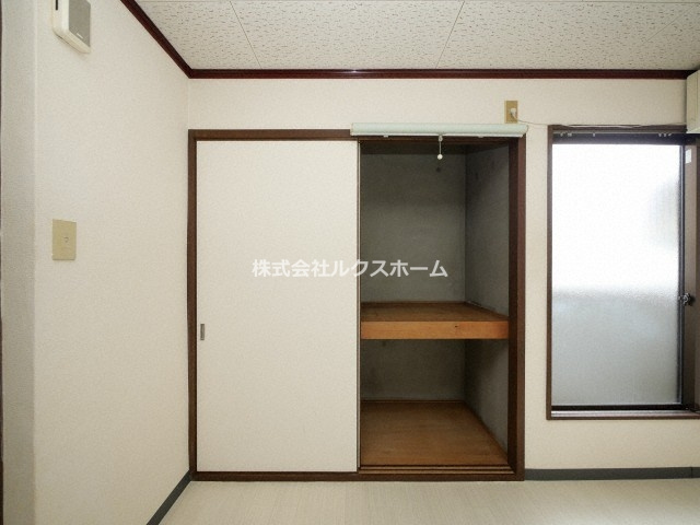 アパートメント摂津の収納|収納があります