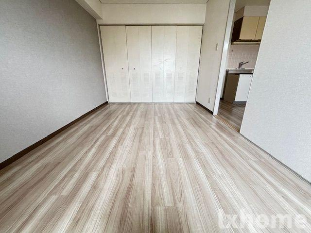 千里ロイヤルハイツの寝室