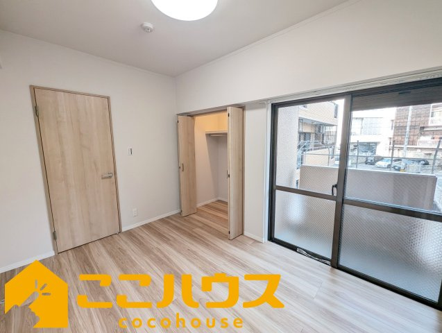 ライオンズマンション松山の寝室|寝室5.8帖