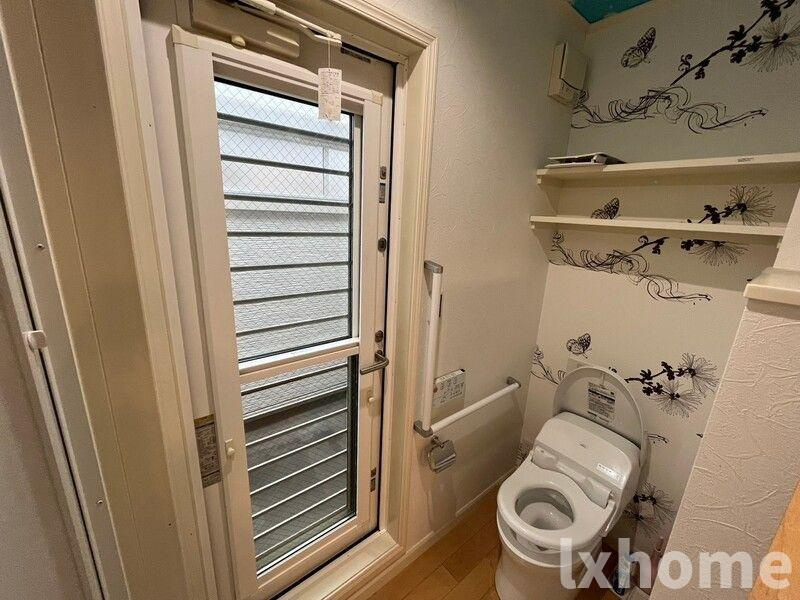 下穂積戸建て貸家のトイレ