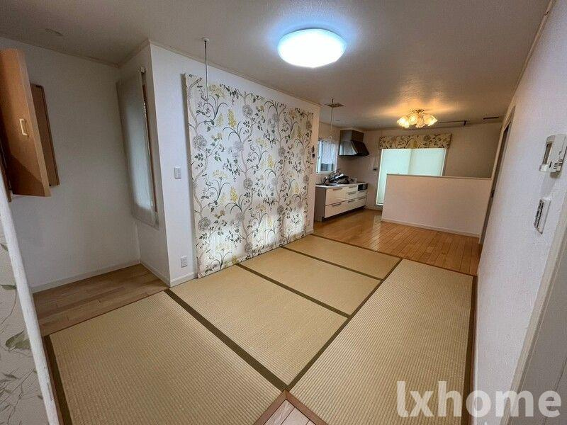 下穂積戸建て貸家の居間・リビング