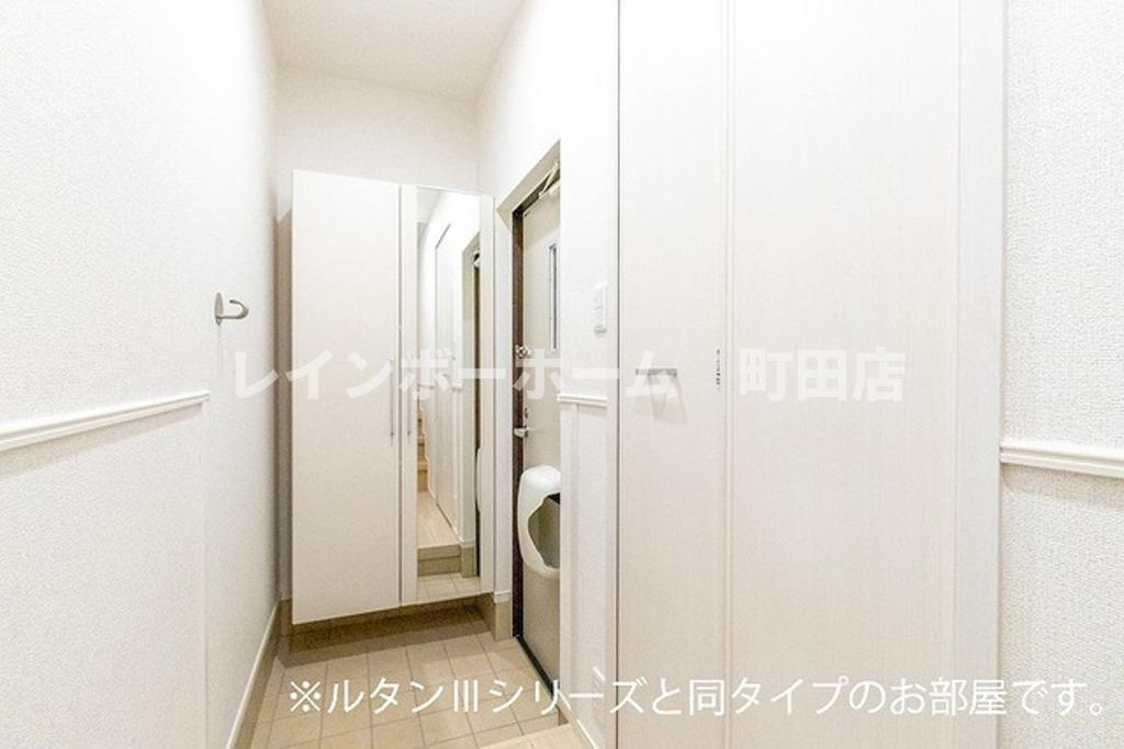 ボヌール・ド・コルザ※初期費用分割あと払いサービス利用可能物件の玄関