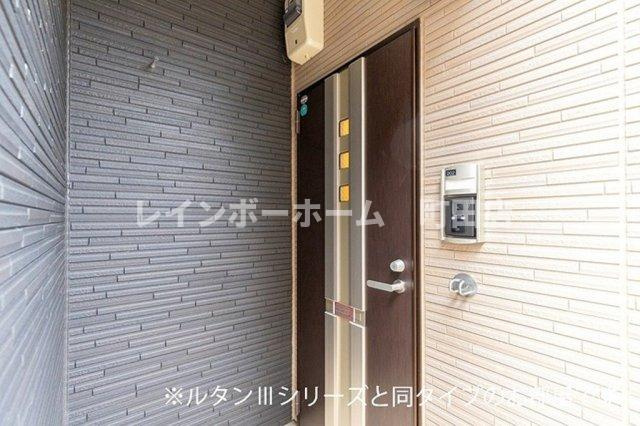ボヌール・ド・コルザ※初期費用分割あと払いサービス利用可能物件の玄関