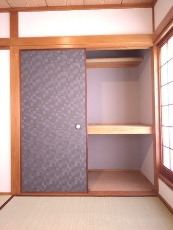 西宮市樋ノ口町2丁目　中古テラスの収納