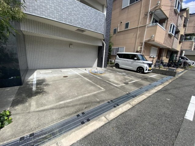 【駐車場】 | エクスクルーシブレジデンス西九条