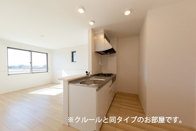 フォーリーフ　クローバーズのキッチン