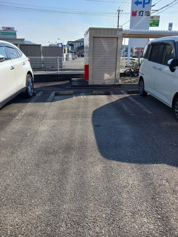 ビクトリア壱番館の駐車場
