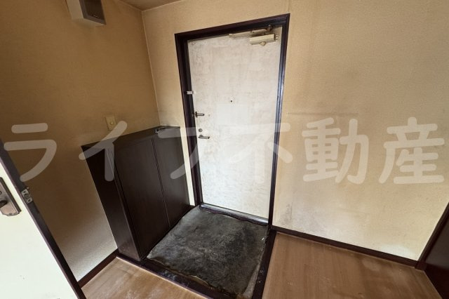 グローリア高井田の玄関|きれいな玄関です