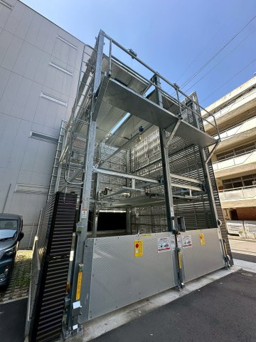 エスリード栄ル・クール　名古屋市賃貸　仲介手数料無料の駐車場