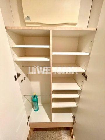 【内装】チェスターコート御茶ノ水