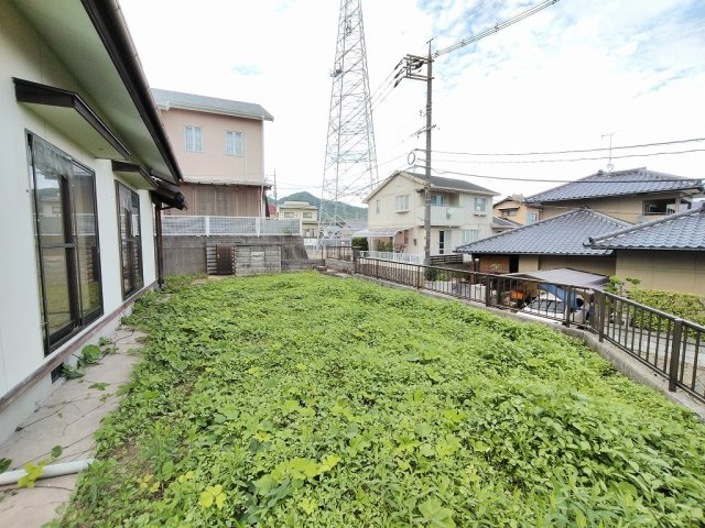 長府満珠町　リフォーム済中古住宅の庭