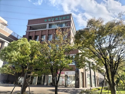 埼友草加病院まで700ｍ