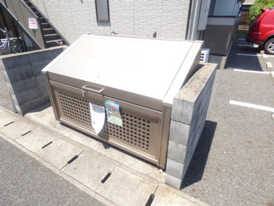 敷地内にゴミ捨て場あり★