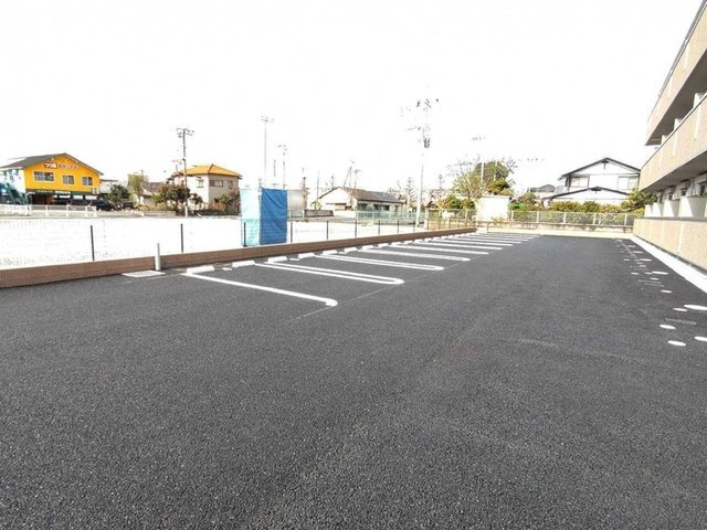カーサココルン　Ａ棟の駐車場|駐車場