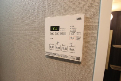 室内清掃前のお写真となります。