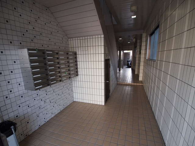 リヴェール王寺のエントランス