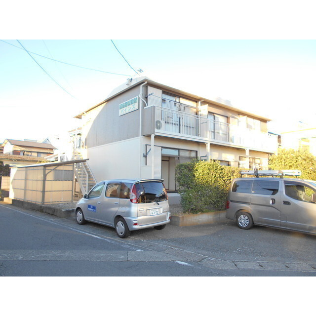 シティハイム　パインズの駐車場