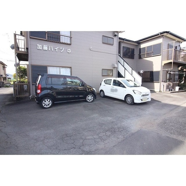 加藤ハイツ　中の駐車場