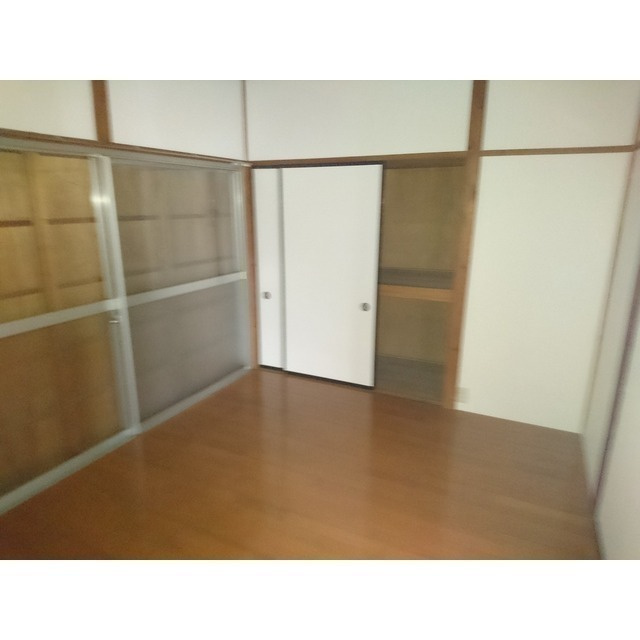 小針戸建の居間・リビング