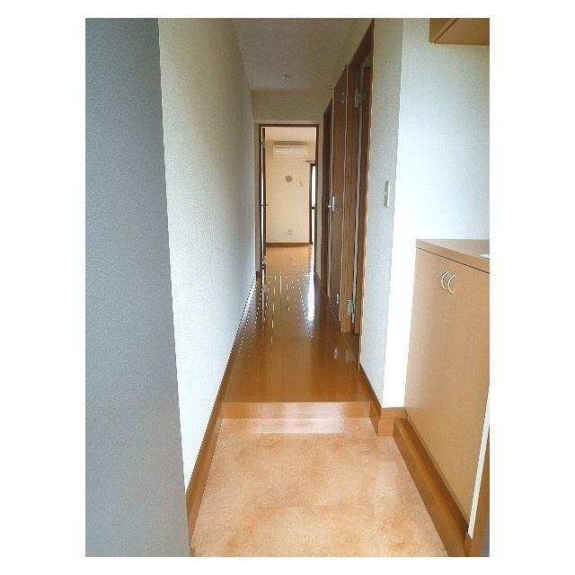 アビターレ上土狩の玄関