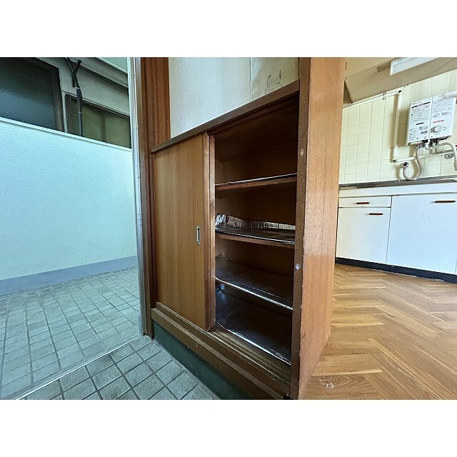 本町マンションの玄関