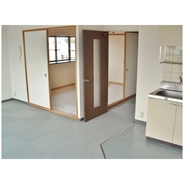 マルシオン・マルジュのその他