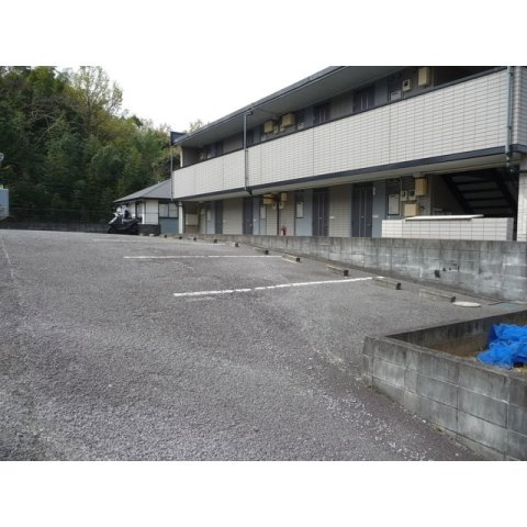 ベンデュールⅠの駐車場