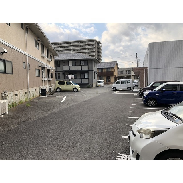 セジュールオサダ　５号館の駐車場