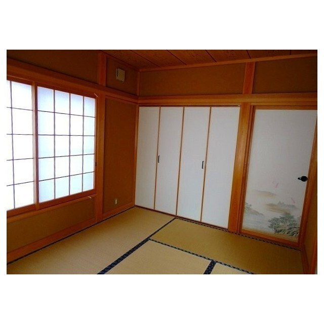 田方郡函南町間宮の一戸建ての収納
