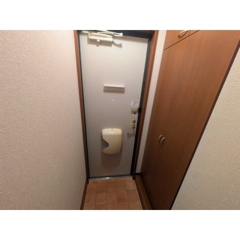 ローズコートＳＵＧＩＹＡＭＡの玄関