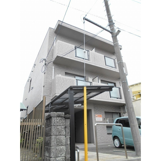シャンノールの外観