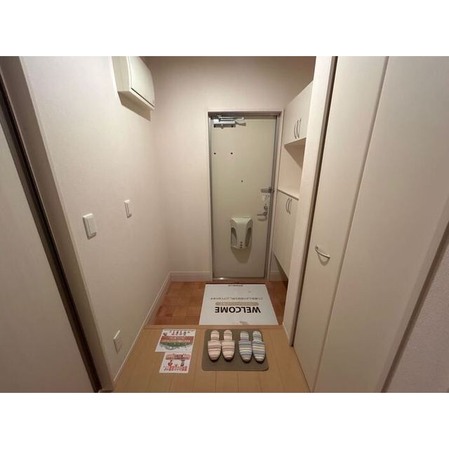 ロワール ２３の玄関