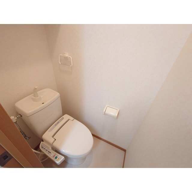 ハピデンス西本町のトイレ